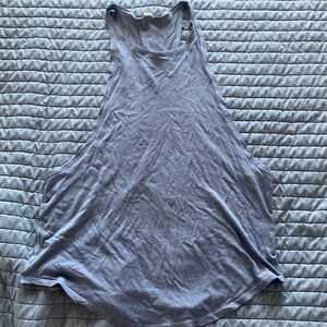 Lululemon workout top